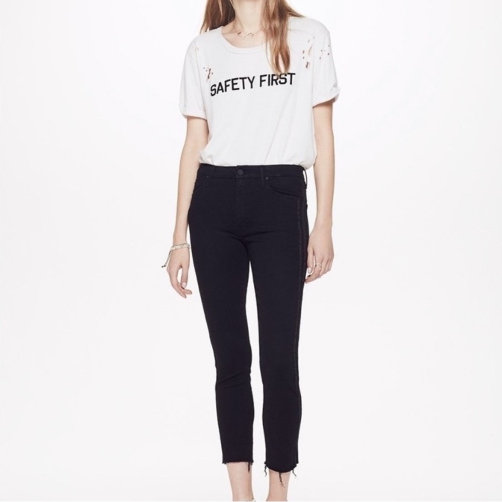NWOT- Mother Women’s HW Looker Ankle Fray in Guilty Party Racer